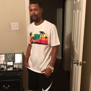 Meet your Posher, Demetric